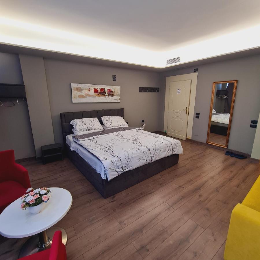 טיראנה Hotel Driti New Bazaar מראה חיצוני תמונה