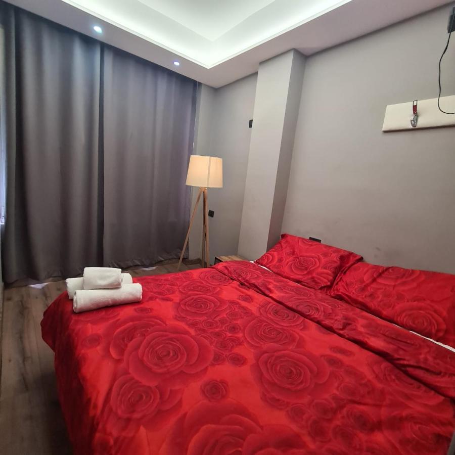 טיראנה Hotel Driti New Bazaar מראה חיצוני תמונה