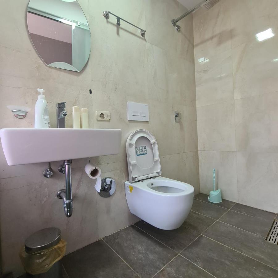 טיראנה Hotel Driti New Bazaar מראה חיצוני תמונה